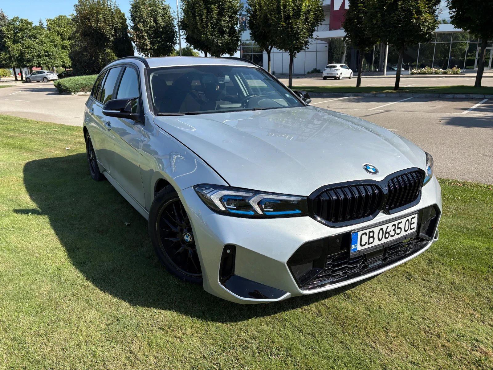BMW 320, снимка 3 - Автомобили и джипове - 55892942