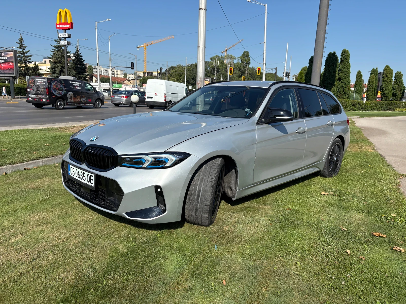 BMW 320, снимка 2 - Автомобили и джипове - 55892942