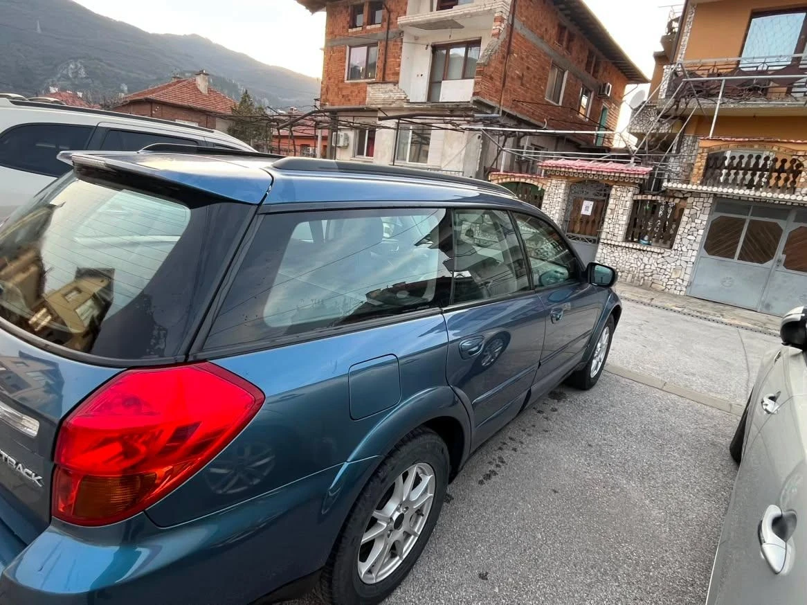 Subaru Outback, снимка 7 - Автомобили и джипове - 55663845