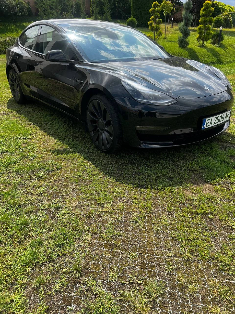 Tesla Model 3 Performance AWD, снимка 10 - Автомобили и джипове - 55907669