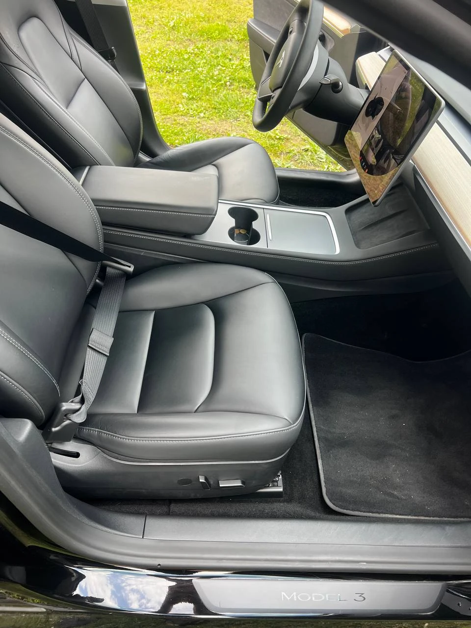 Tesla Model 3 Performance AWD, снимка 2 - Автомобили и джипове - 55907669