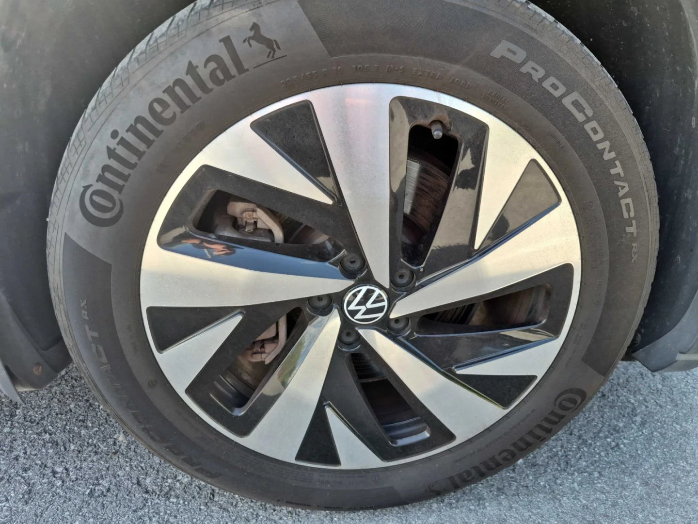 VW ID.4 Pro S* Камера* Пано* Подгрев* Oбдух, снимка 12 - Автомобили и джипове - 56048475