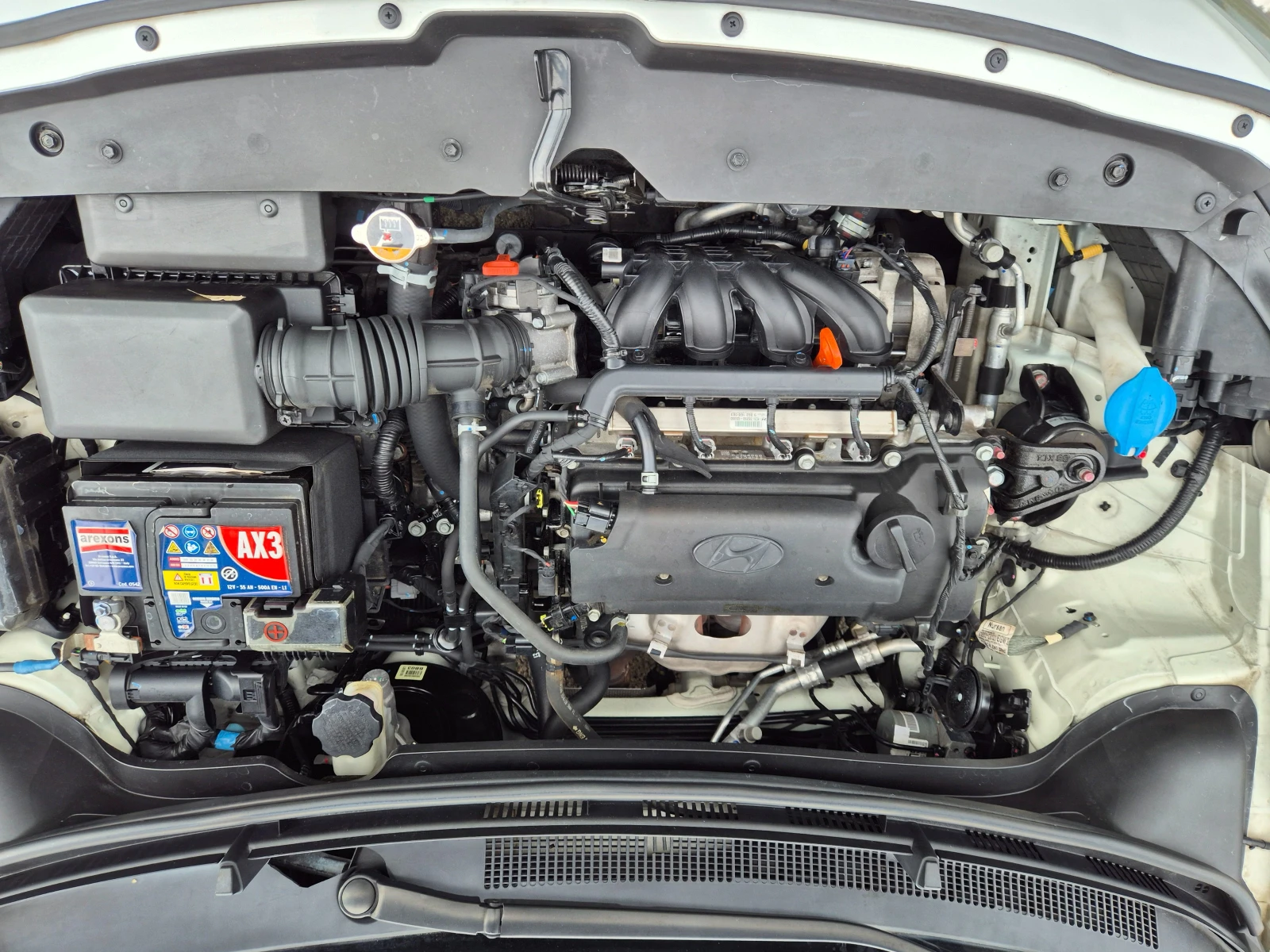 Hyundai I20 1.4i Avtomat Швейцария , снимка 15 - Автомобили и джипове - 56232734