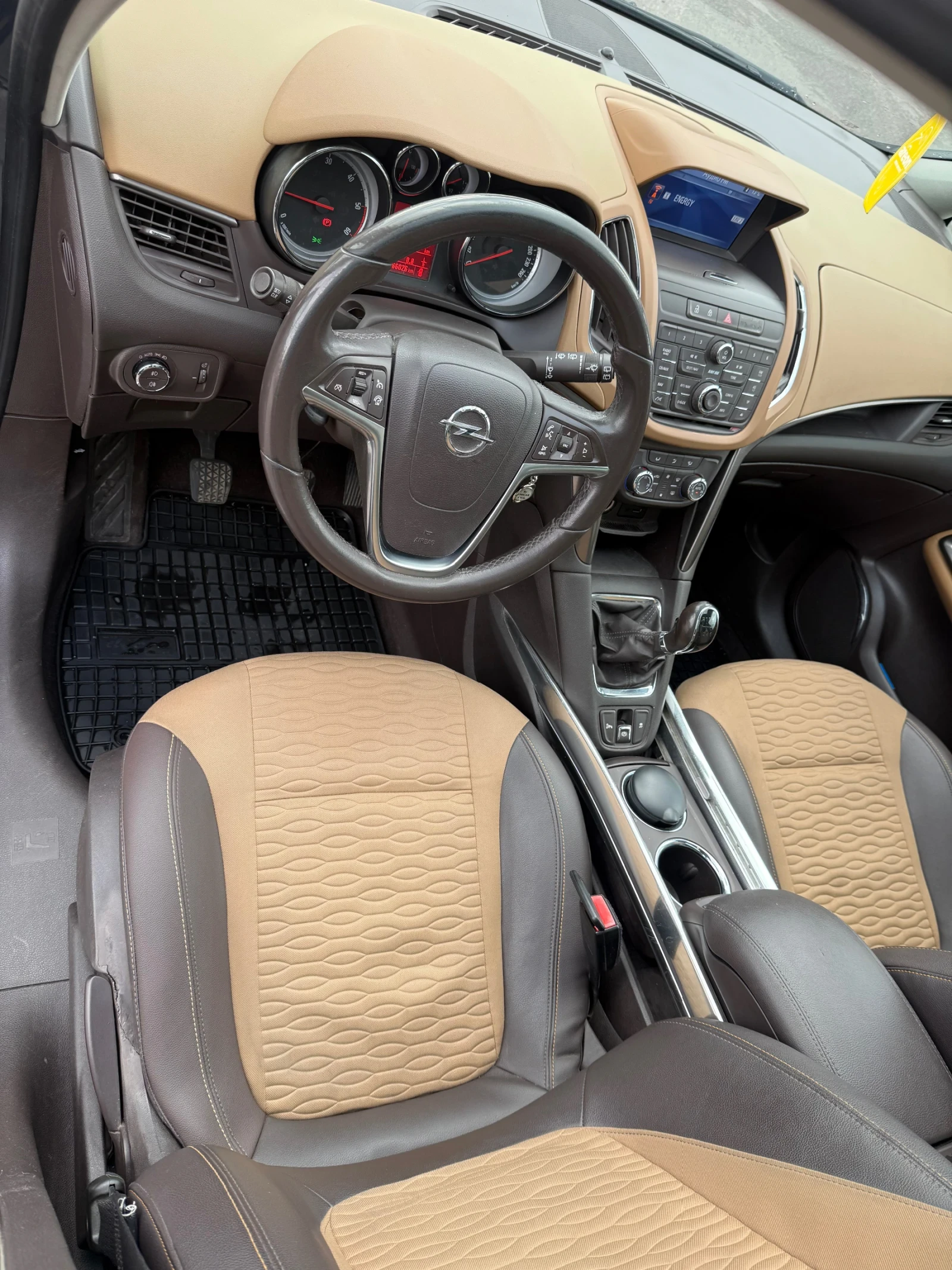 Opel Zafira COSMO PANORAMA 7 МЕСТА, снимка 11 - Автомобили и джипове - 56242427