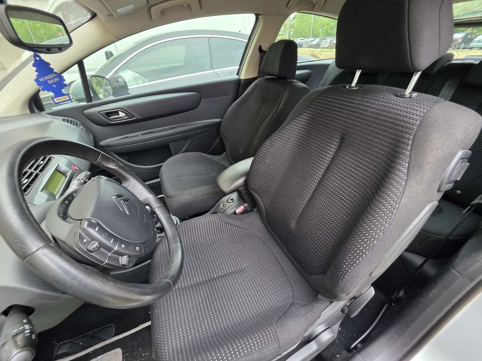 Citroen C4 1.6 HDI Топ Германия , снимка 8 - Автомобили и джипове - 56259692