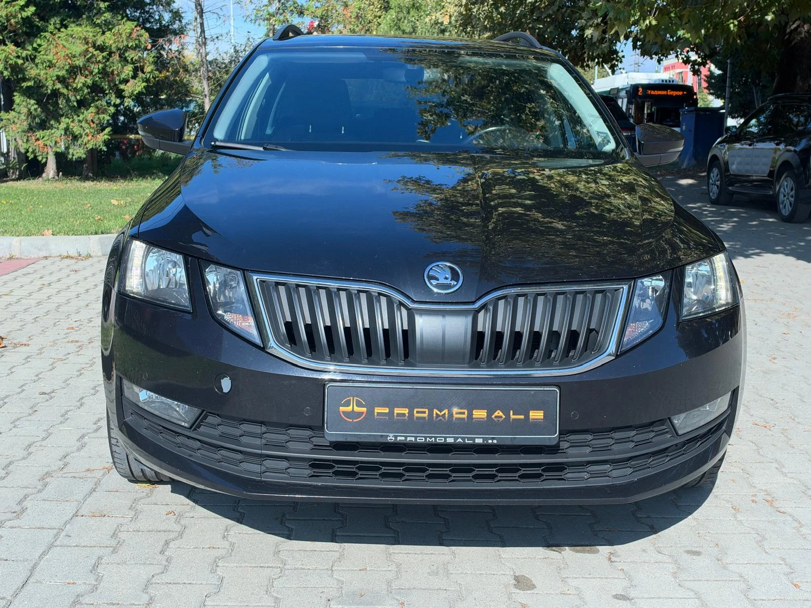 Skoda Octavia 1.6tdi DSG* ACC* Navi* Park Assist*  | Mobile.bg � ����������� 2