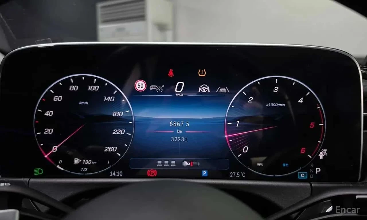 Mercedes-Benz E 220, снимка 8 - Автомобили и джипове - 56684766