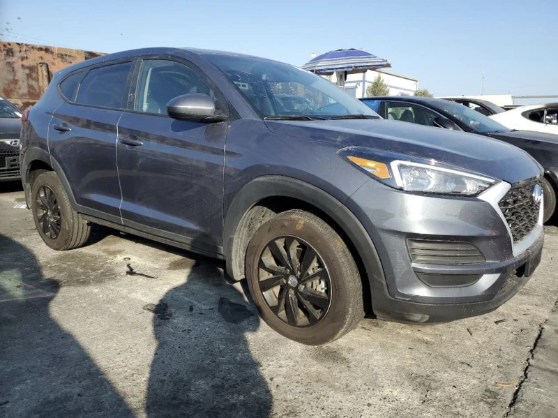 Hyundai Tucson, снимка 2 - Автомобили и джипове - 48601085