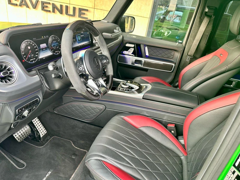 Mercedes-Benz G 63 AMG 4x4&#178;* Manufaktur* Carbon* Burmester* 36, снимка 8 - Автомобили и джипове - 49939422