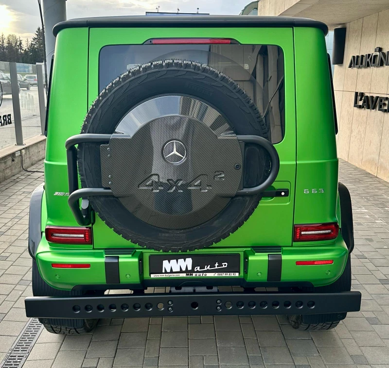 Mercedes-Benz G 63 AMG 4x4&#178;* Manufaktur* Carbon* Burmester* 36, снимка 6 - Автомобили и джипове - 49939422