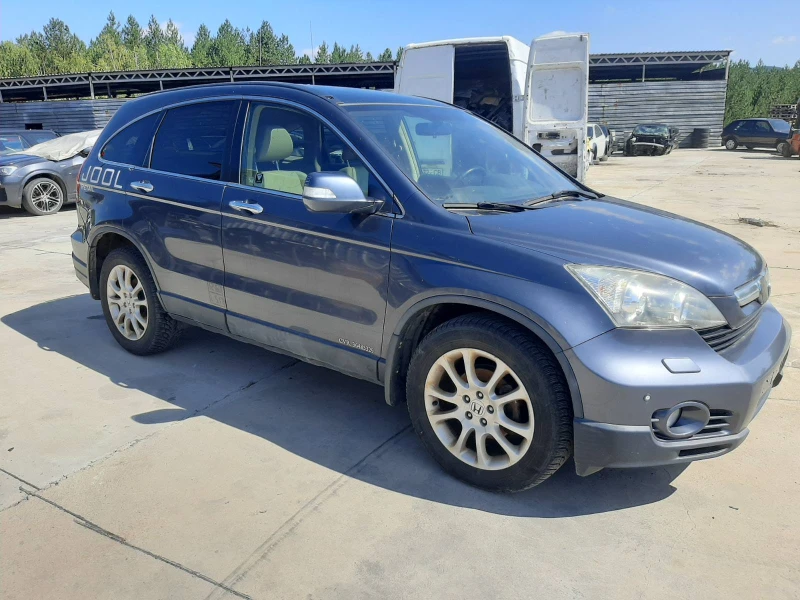 Honda Cr-v 2.2 , снимка 4 - Автомобили и джипове - 51060223