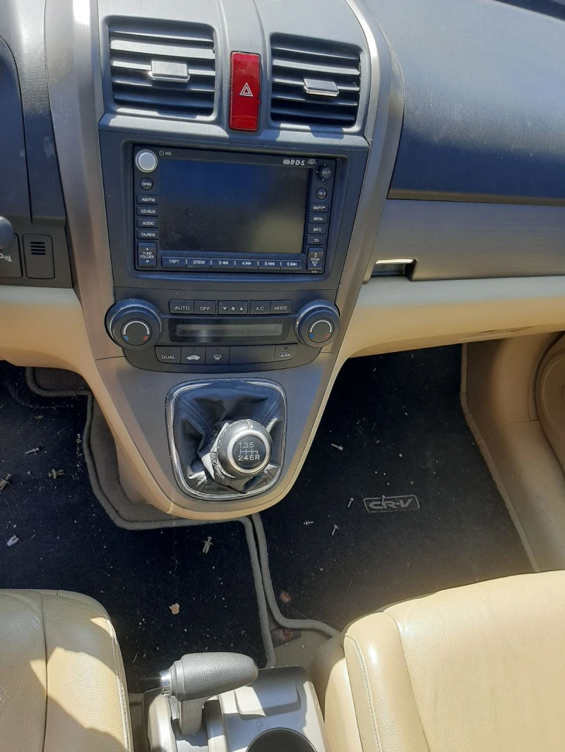 Honda Cr-v 2.2 , снимка 8 - Автомобили и джипове - 51060223