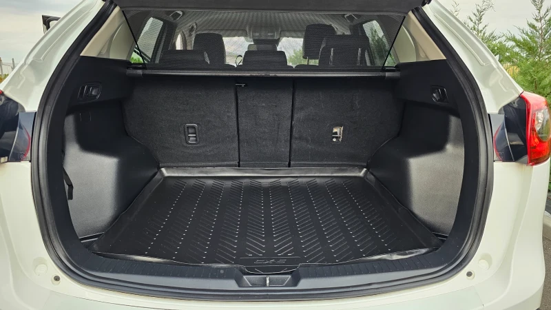 Mazda CX-5 Sport-Line* Aut.* 4x4* Face* LED* Kam* Key Go* Bos, снимка 15 - Автомобили и джипове - 51195061