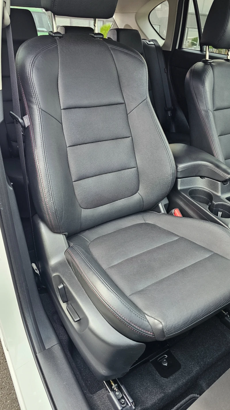 Mazda CX-5 Sport-Line* Aut.* 4x4* Face* LED* Kam* Key Go* Bos, снимка 17 - Автомобили и джипове - 51195061