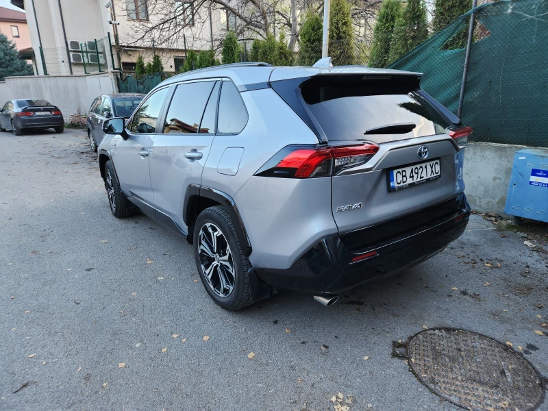 Toyota Rav4 PHEV, снимка 8 - Автомобили и джипове - 52472675