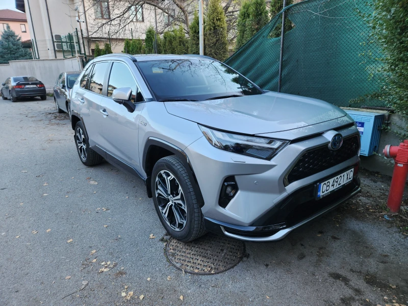 Toyota Rav4 PHEV, снимка 4 - Автомобили и джипове - 52472675