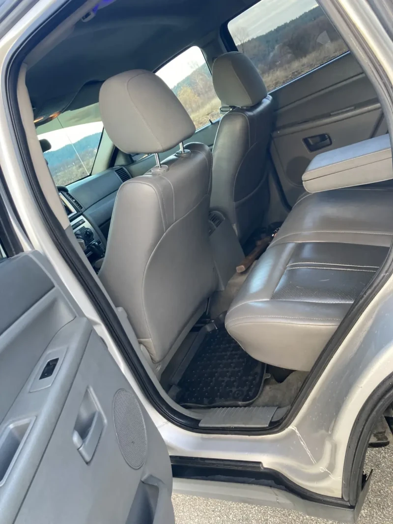 Jeep Grand cherokee 3.7 Laredo LPG, снимка 12 - Автомобили и джипове - 52978561