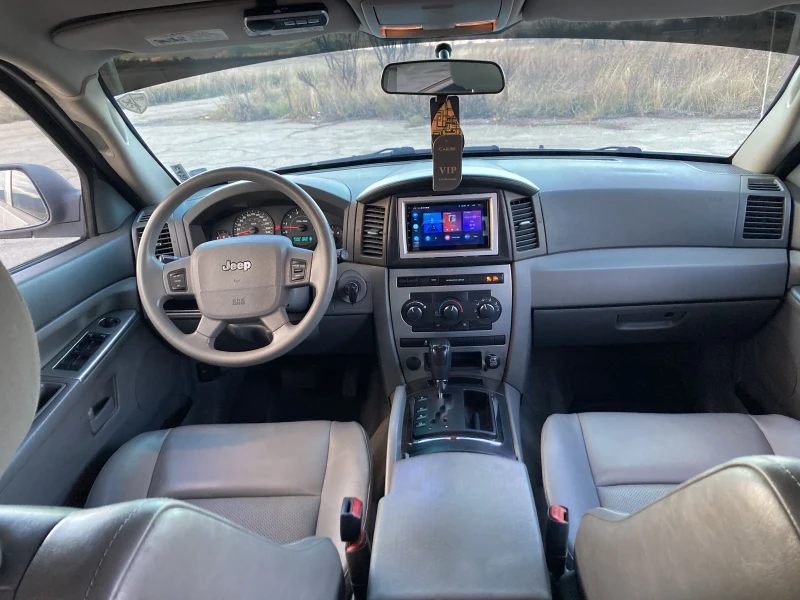 Jeep Grand cherokee 3.7 Laredo LPG, снимка 11 - Автомобили и джипове - 52978561