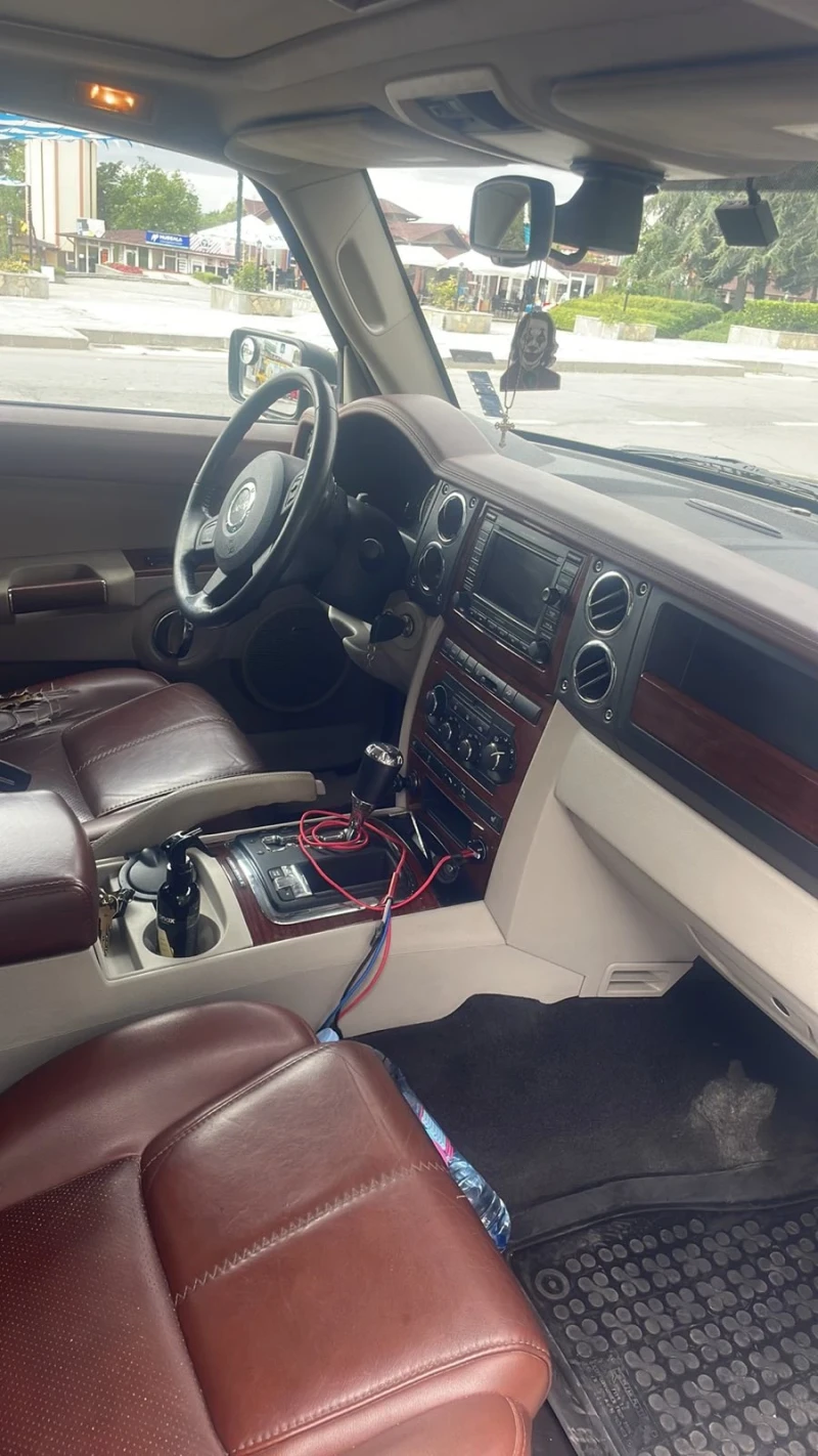 Jeep Commander 3.0, снимка 4 - Автомобили и джипове - 53480881