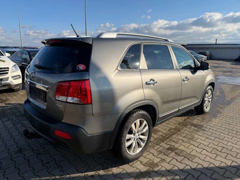 Kia Sorento 2.2CRDI 4WD AVTOMAT EURO 5, снимка 6 - Автомобили и джипове - 53526403