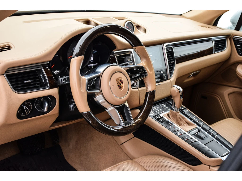 Porsche Macan S ПОДГРЕВ* ОБДУХВАНЕ* PANO* 360CAM*  - изображение 10