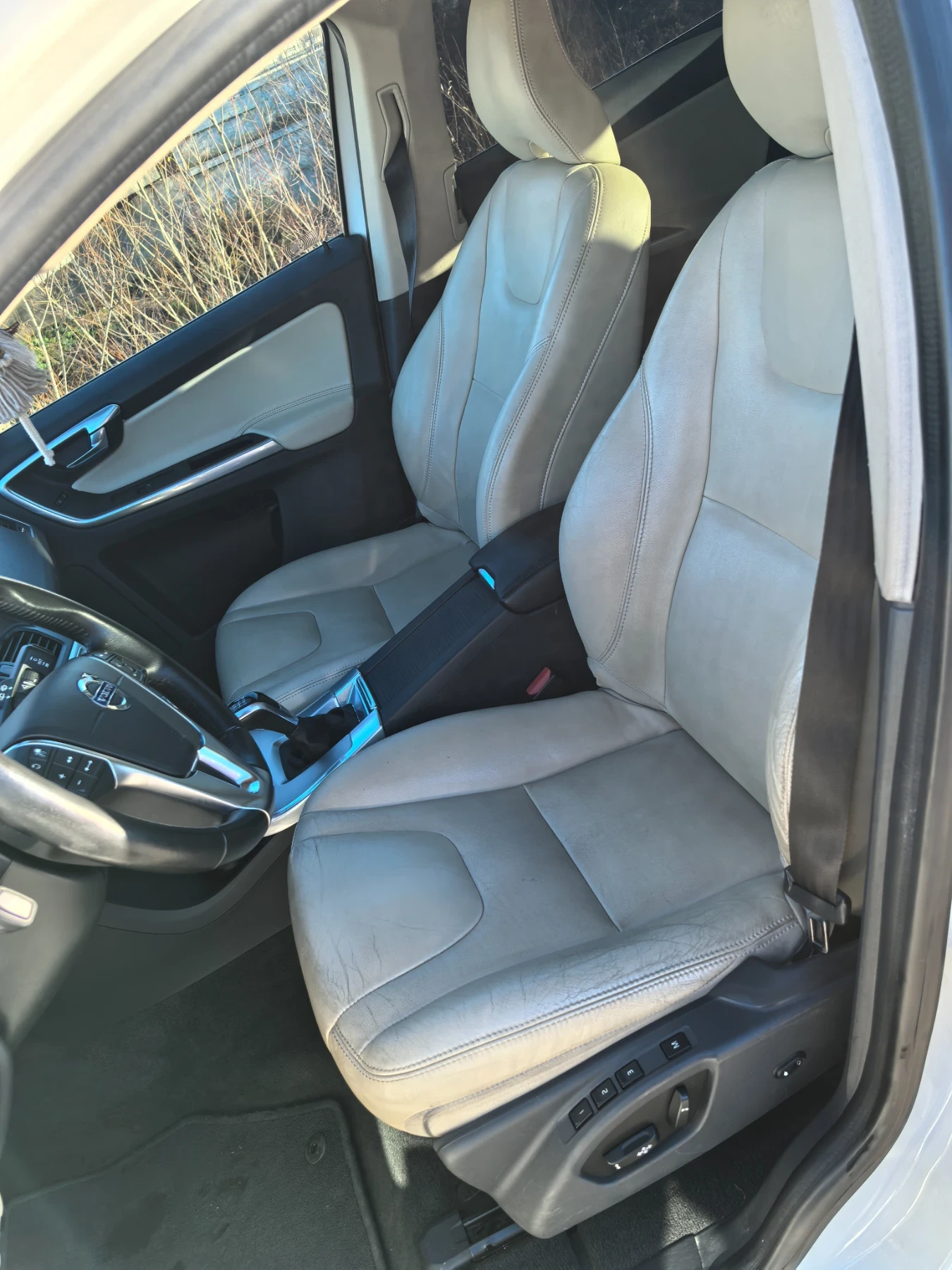 Volvo XC60 D3 | Mobile.bg � ����������� 10