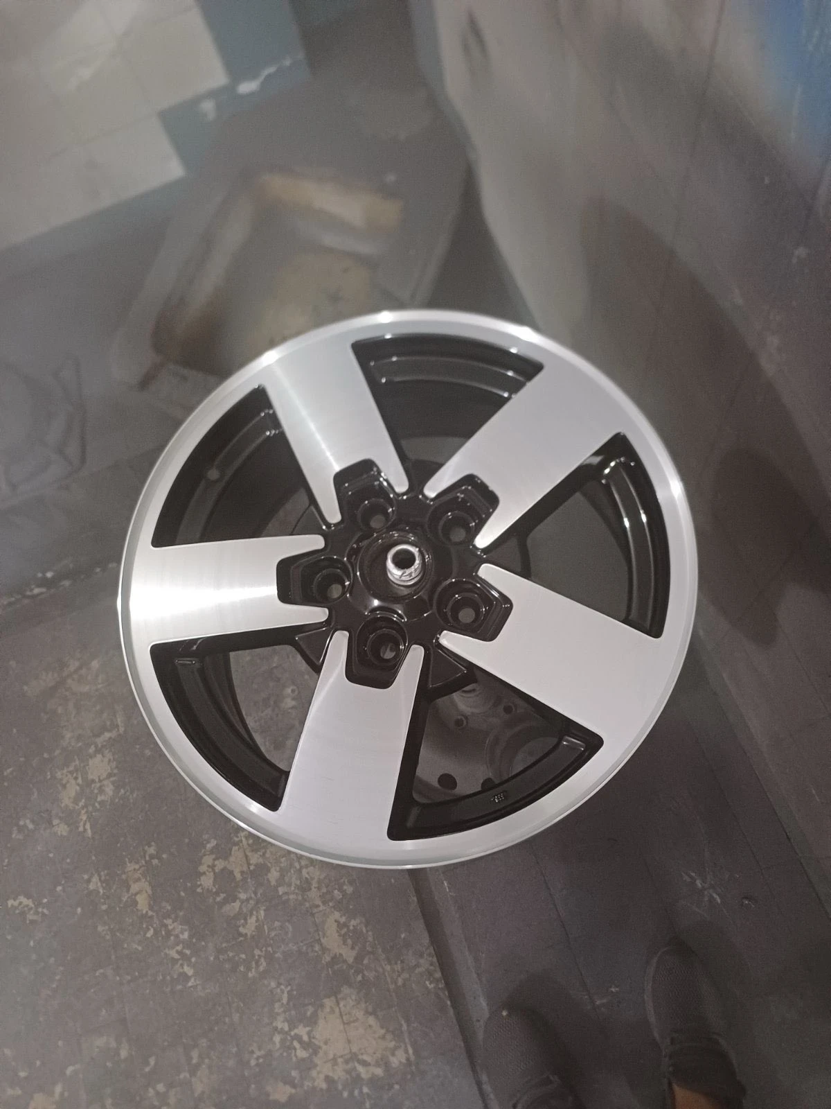 Jeep Commander 3.0 | Mobile.bg � ����������� 15