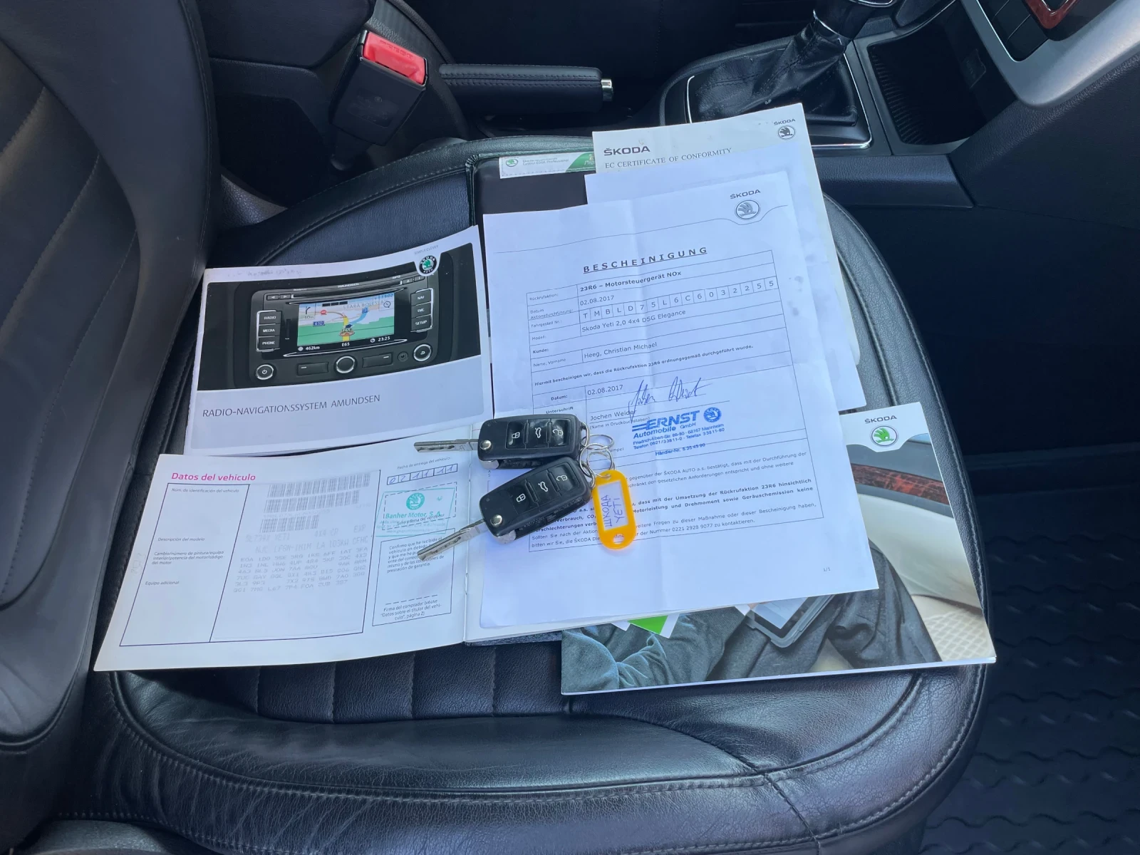 Skoda Yeti 2.0TDI 140к.с. 4х4 FULL ГЕРМАНИЯ, снимка 16 - Автомобили и джипове - 53776215