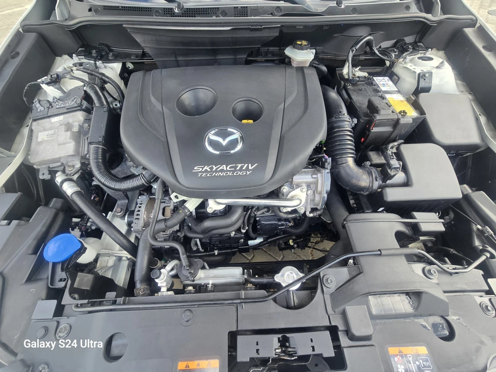 Mazda CX-3 1.5D, снимка 14 - Автомобили и джипове - 54635626