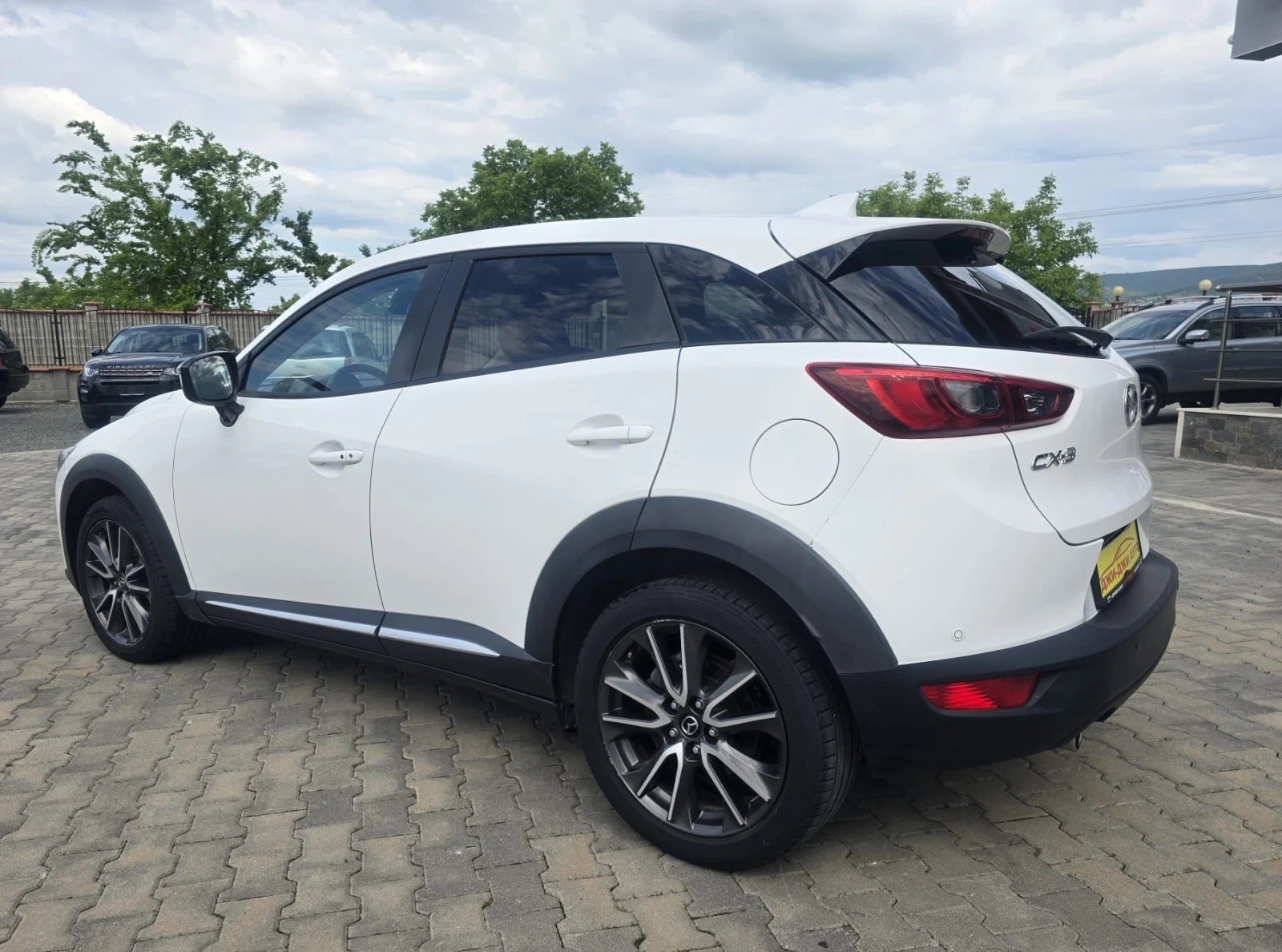 Mazda CX-3 1.5D, снимка 4 - Автомобили и джипове - 54635626