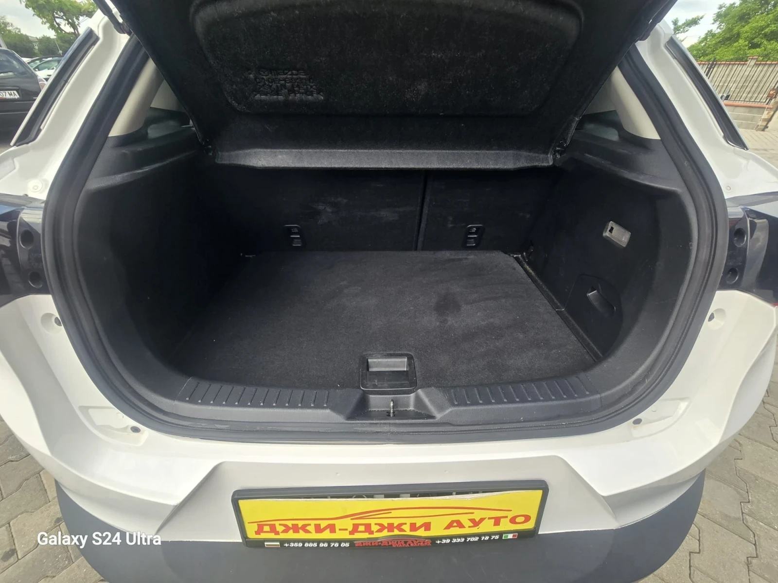 Mazda CX-3 1.5D, снимка 13 - Автомобили и джипове - 54635626