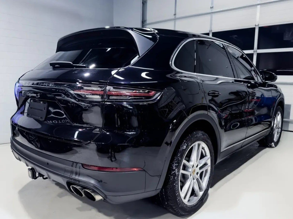 Porsche Cayenne 2021 Porsche Cayenne S, снимка 3 - Автомобили и джипове - 54763502