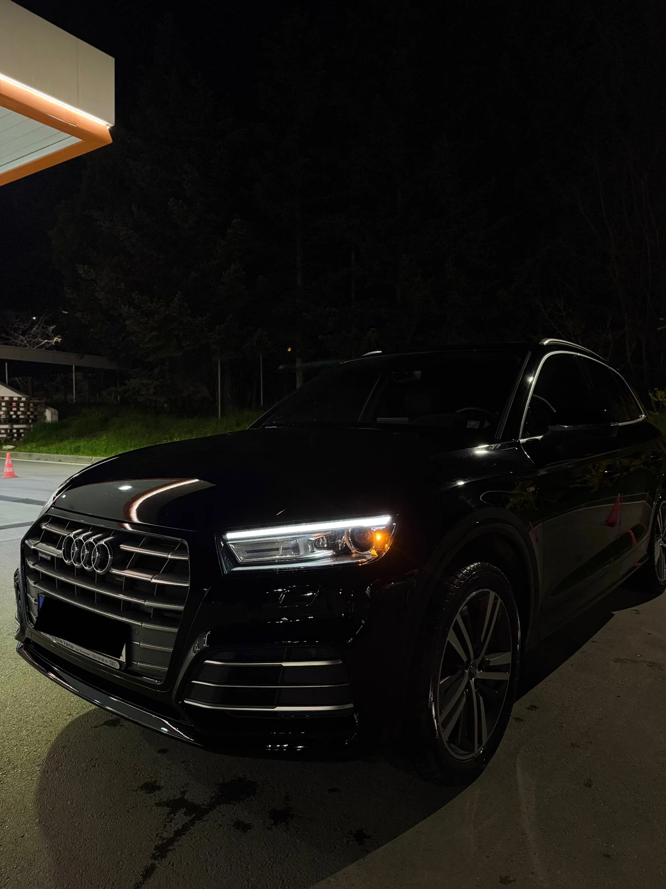 Audi Q5 2.0 TFSI, снимка 3 - Автомобили и джипове - 55269945