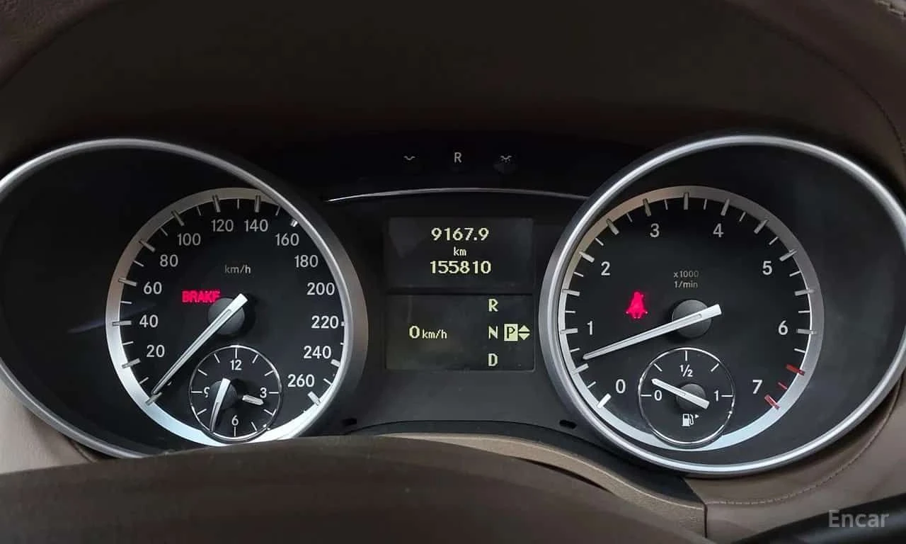 Mercedes-Benz GL * GL550 4MATIC * ЦЕНА ДО БГ, снимка 8 - Автомобили и джипове - 55630122