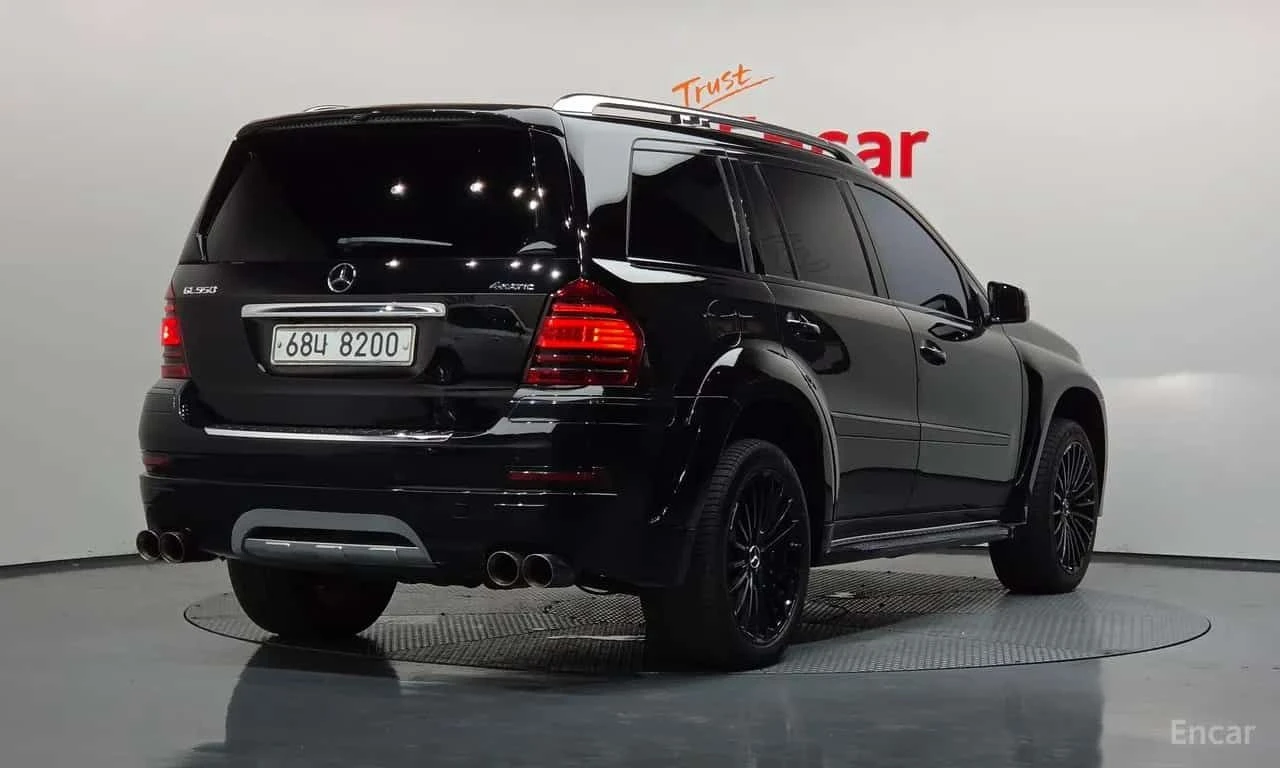 Mercedes-Benz GL * GL550 4MATIC * ЦЕНА ДО БГ, снимка 2 - Автомобили и джипове - 55630122