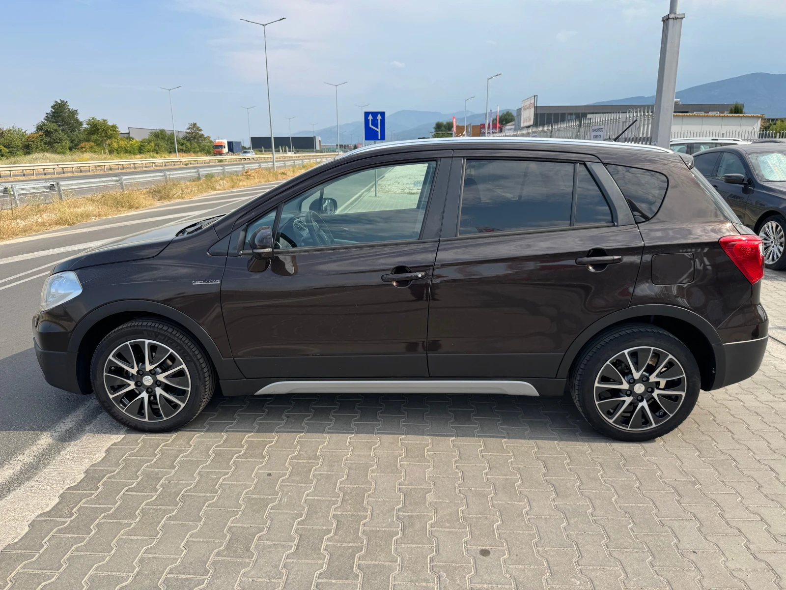 Suzuki SX4 S-Cross DIESEL 4X4, снимка 4 - Автомобили и джипове - 55708065