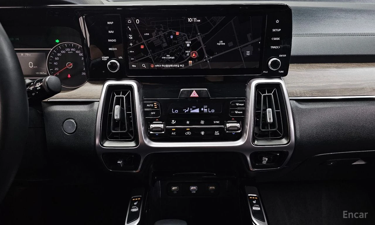 Kia Sorento КАМЕРА* ДИСТРОНИК* LANE* ASSIST* , снимка 8 - Автомобили и джипове - 56082626