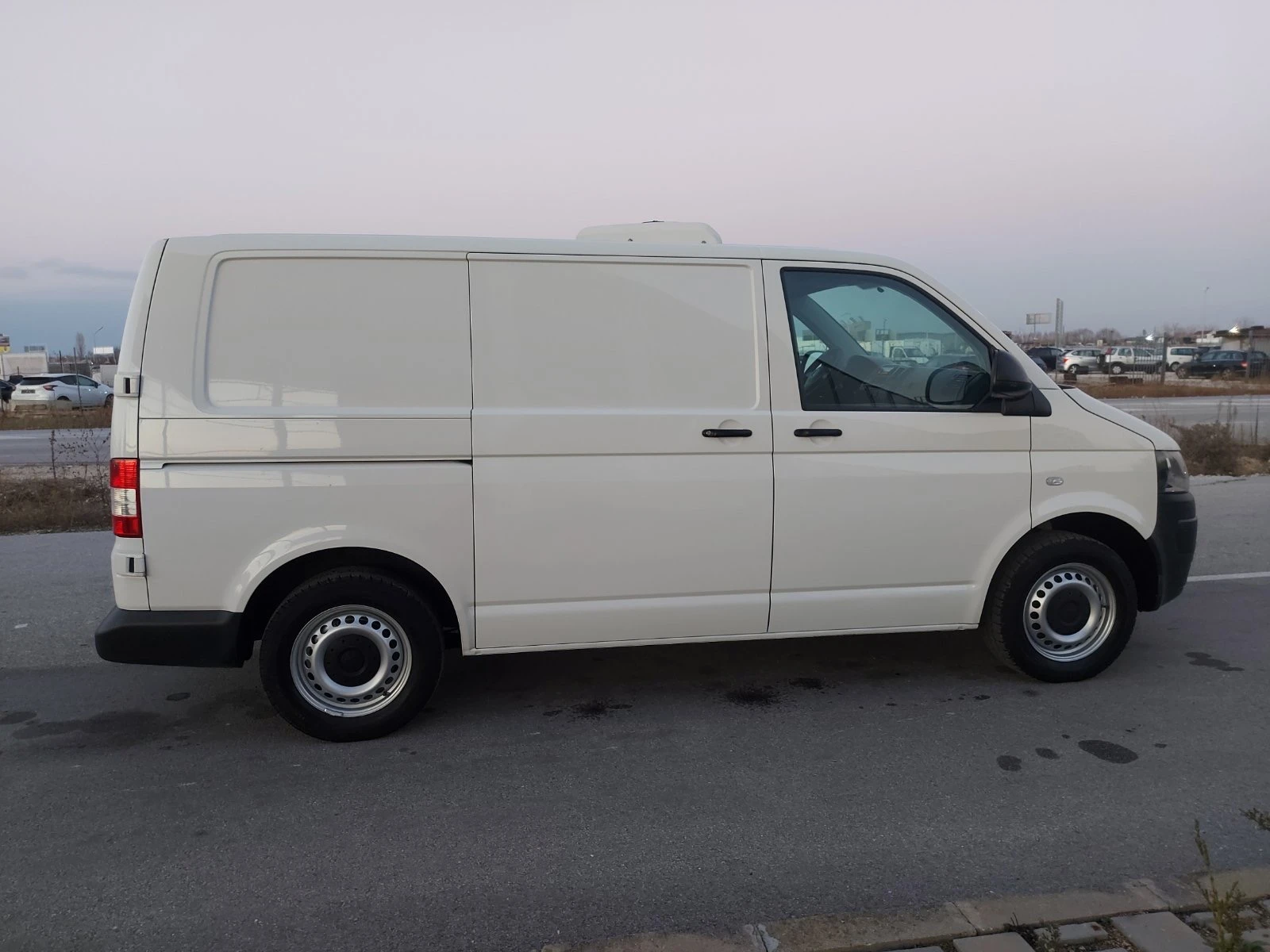 VW Transporter Хладилен, Климатроник - изображение 4