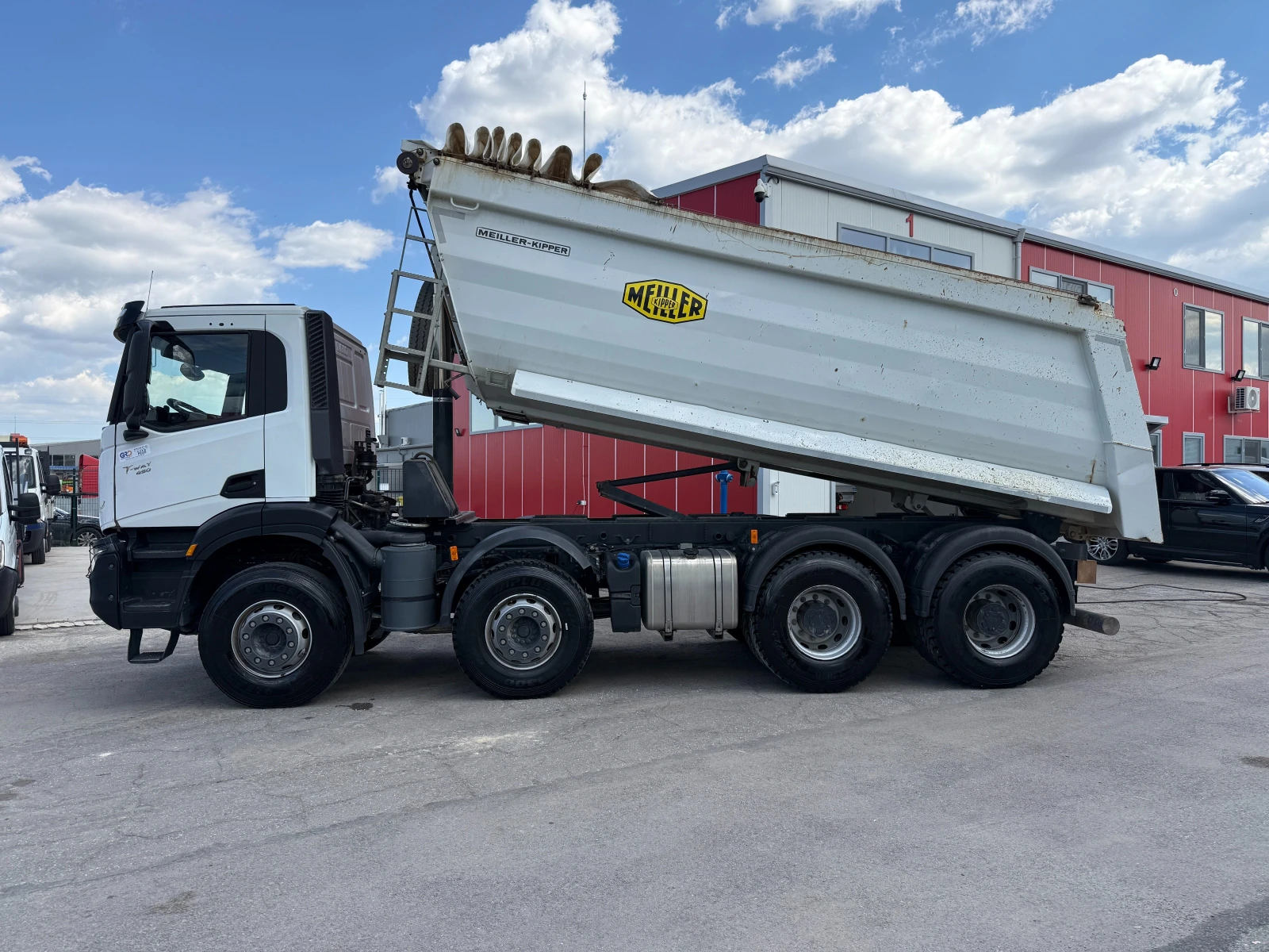 Iveco T-WAY TRAKKER AD410T45, снимка 2 - Камиони - 54702012