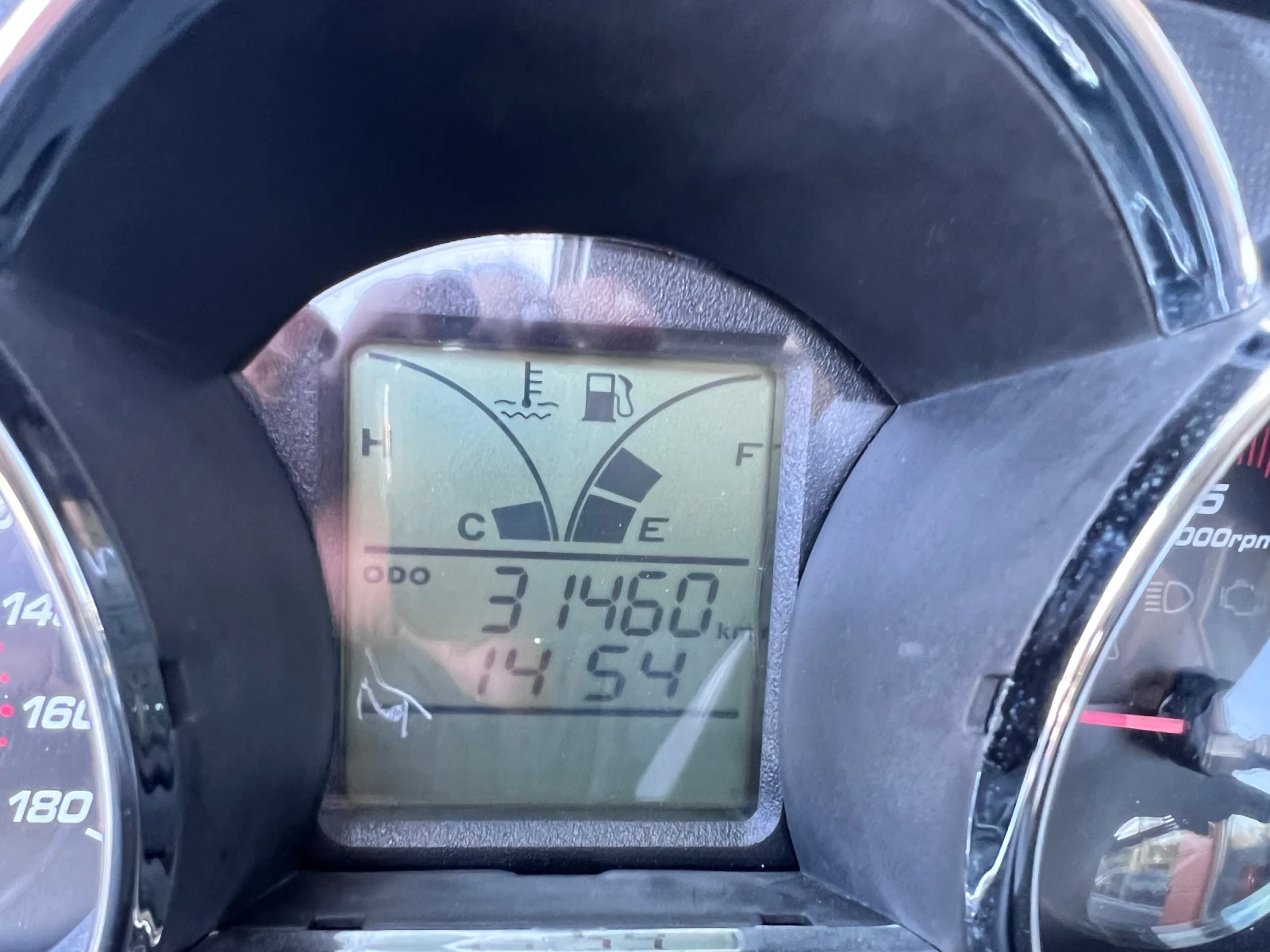 Kymco Downtown 300  | Mobile.bg � ����������� 10