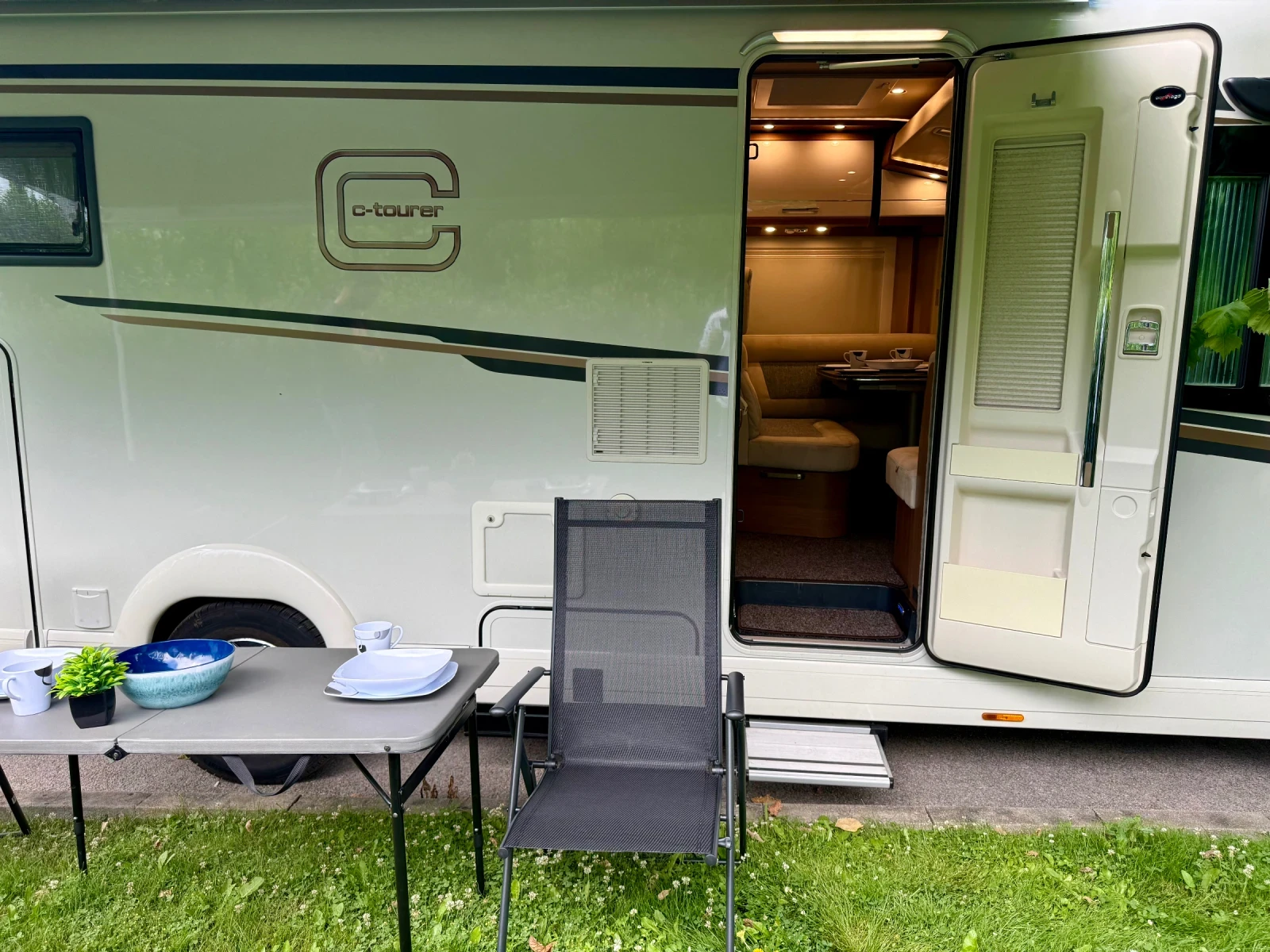 ������ Carthago C-Tourer 144* 3.5�.* � ���������* TV* K�������*  | Mobile.bg � ����������� 3
