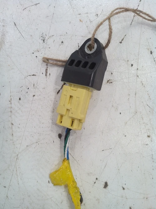 Краш сензор за Субару Аутбек 2.0D (1)