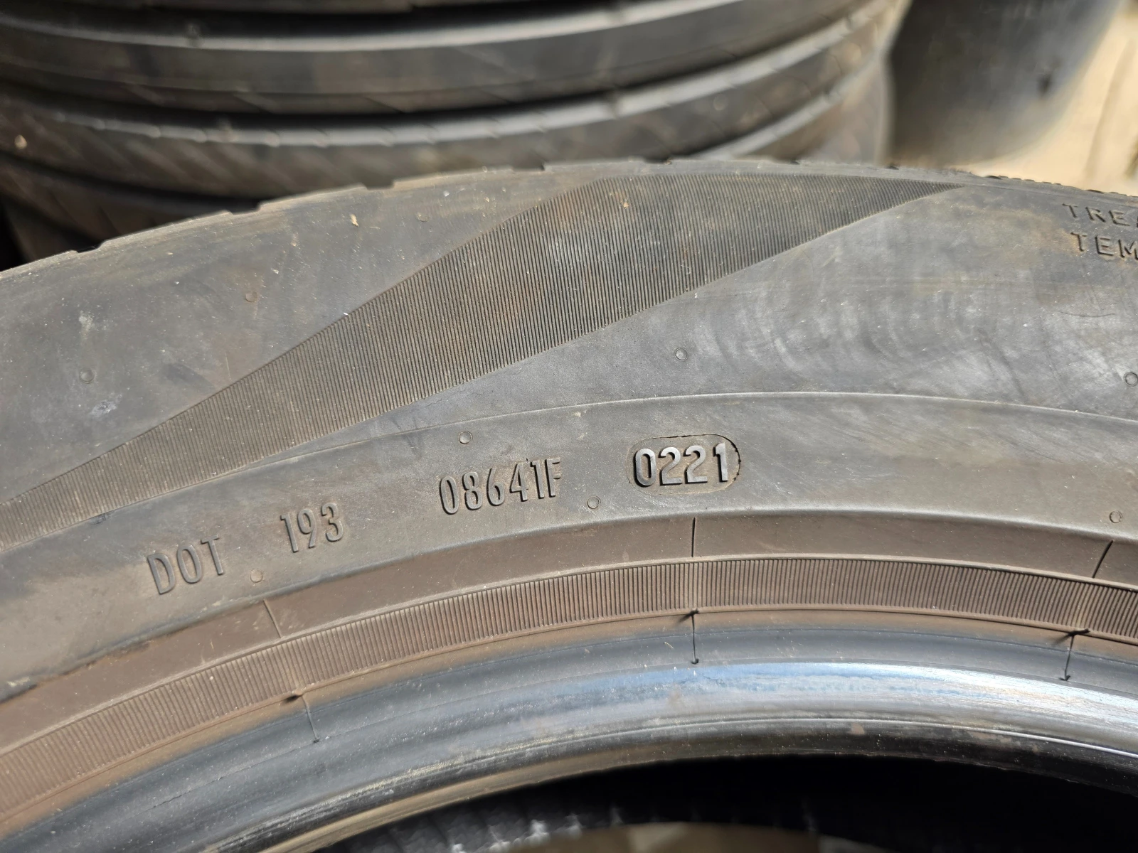 Гуми Летни 235/55R19, снимка 10 - Гуми и джанти - 55478974