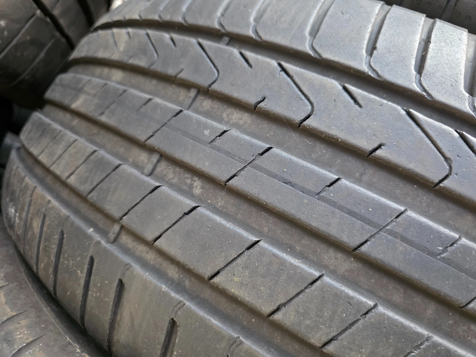 Гуми Летни 235/55R19