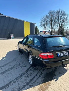 Mercedes-Benz E 320, снимка 5