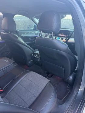 Mercedes-Benz E 220, снимка 9