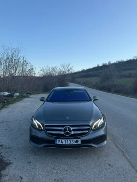 Mercedes-Benz E 220, снимка 3