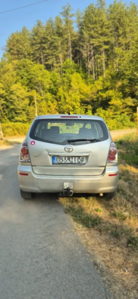 Toyota Corolla verso, снимка 3