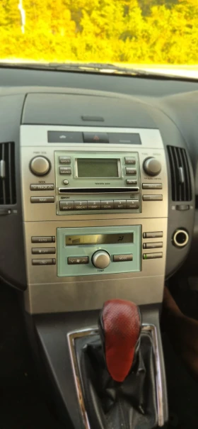 Toyota Corolla verso, снимка 11