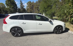 Volvo V60 2.4D5 Twin Engine Plug-in Hybrid AWD, снимка 5